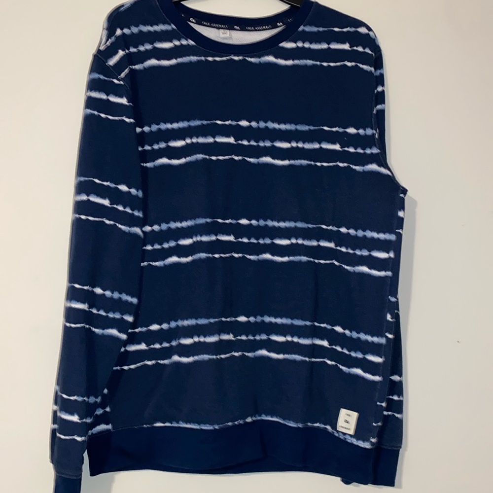 Men’s Free Assembly tie-dye stripe French terry sweatshirt blue white medium